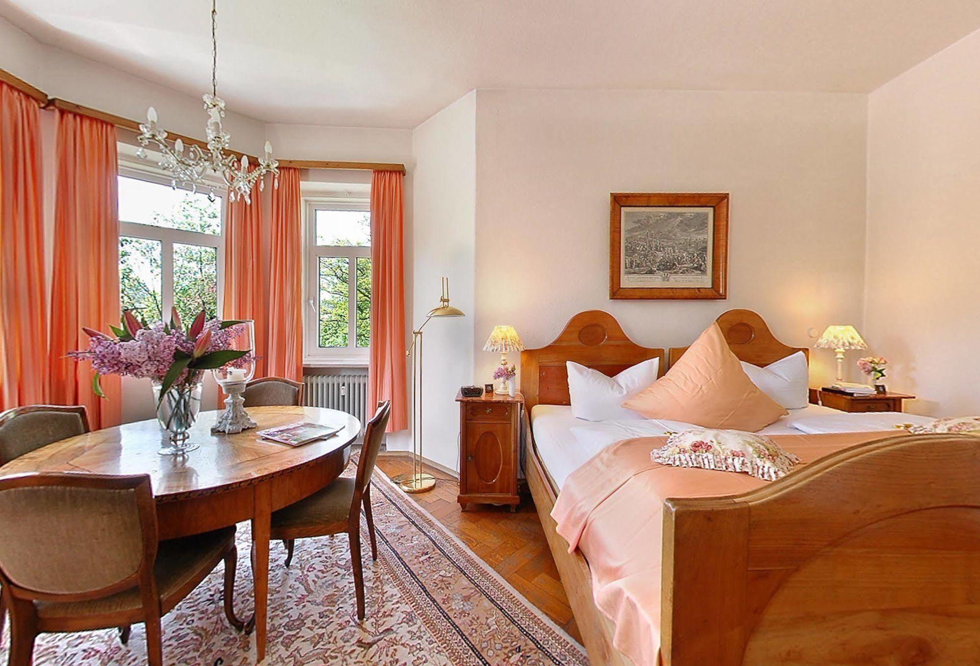 Hotel Kolbergarten Bad Tölz Екстериор снимка